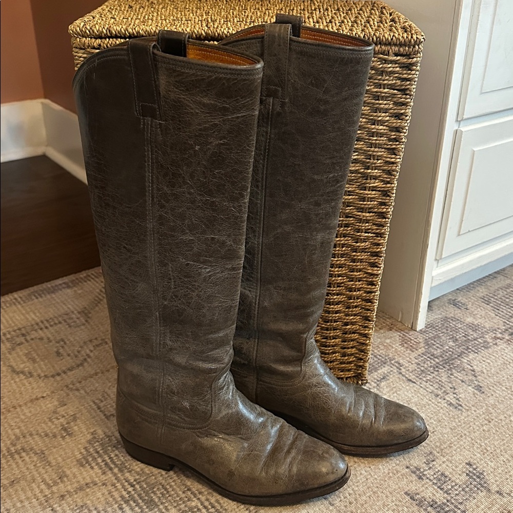 Frye women’s distressed gray riding tall Goodyear welt 9 Leather Boots